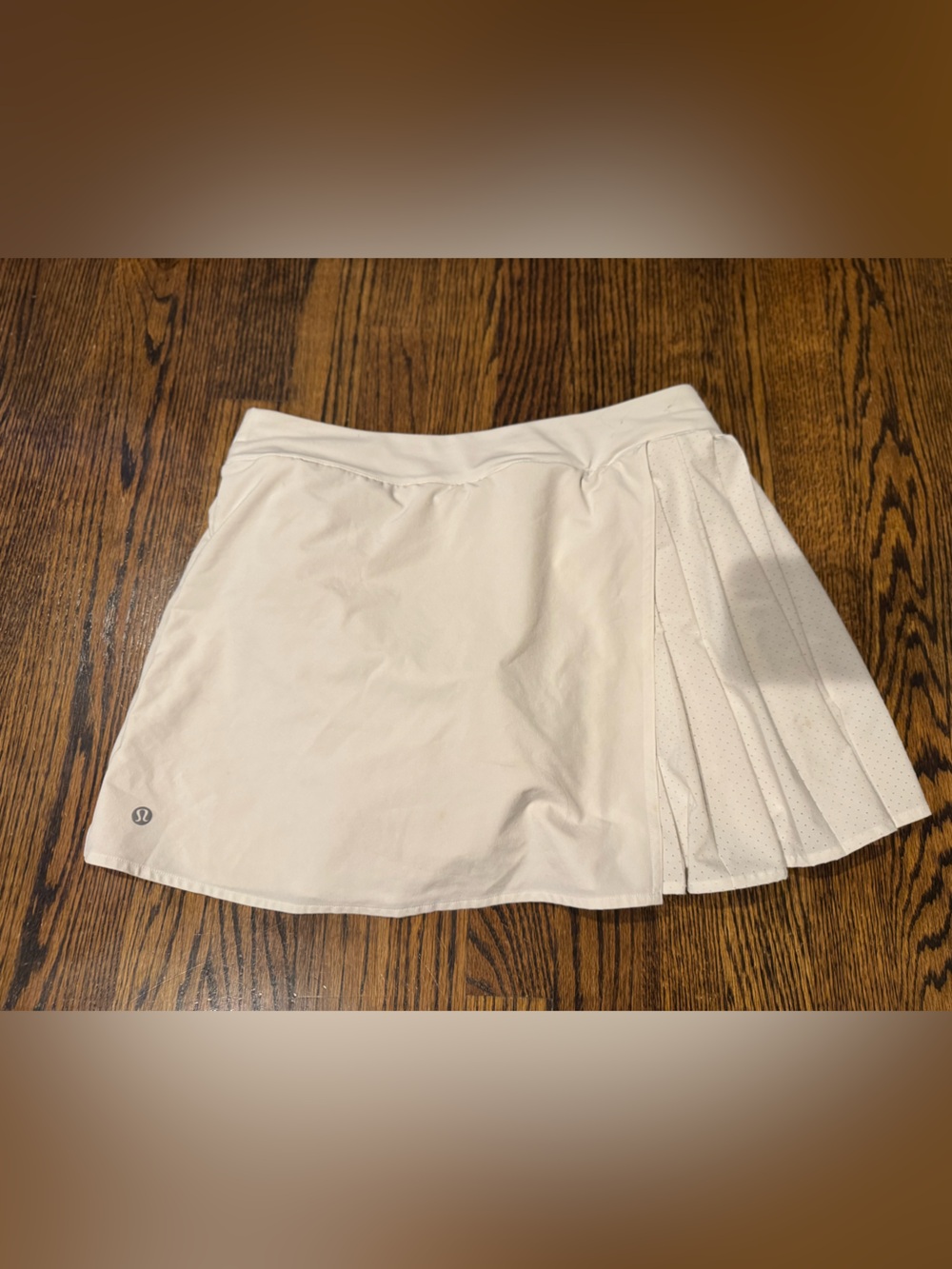 lululemon athletica pleated skort